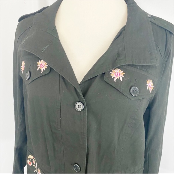 Bagatelle Lightweight Jacket Floral Embroidered Pink Black - Picture 2 of 8
